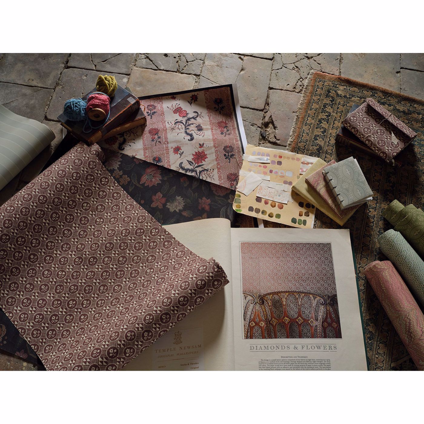 Diamonds & Flowers - Linen