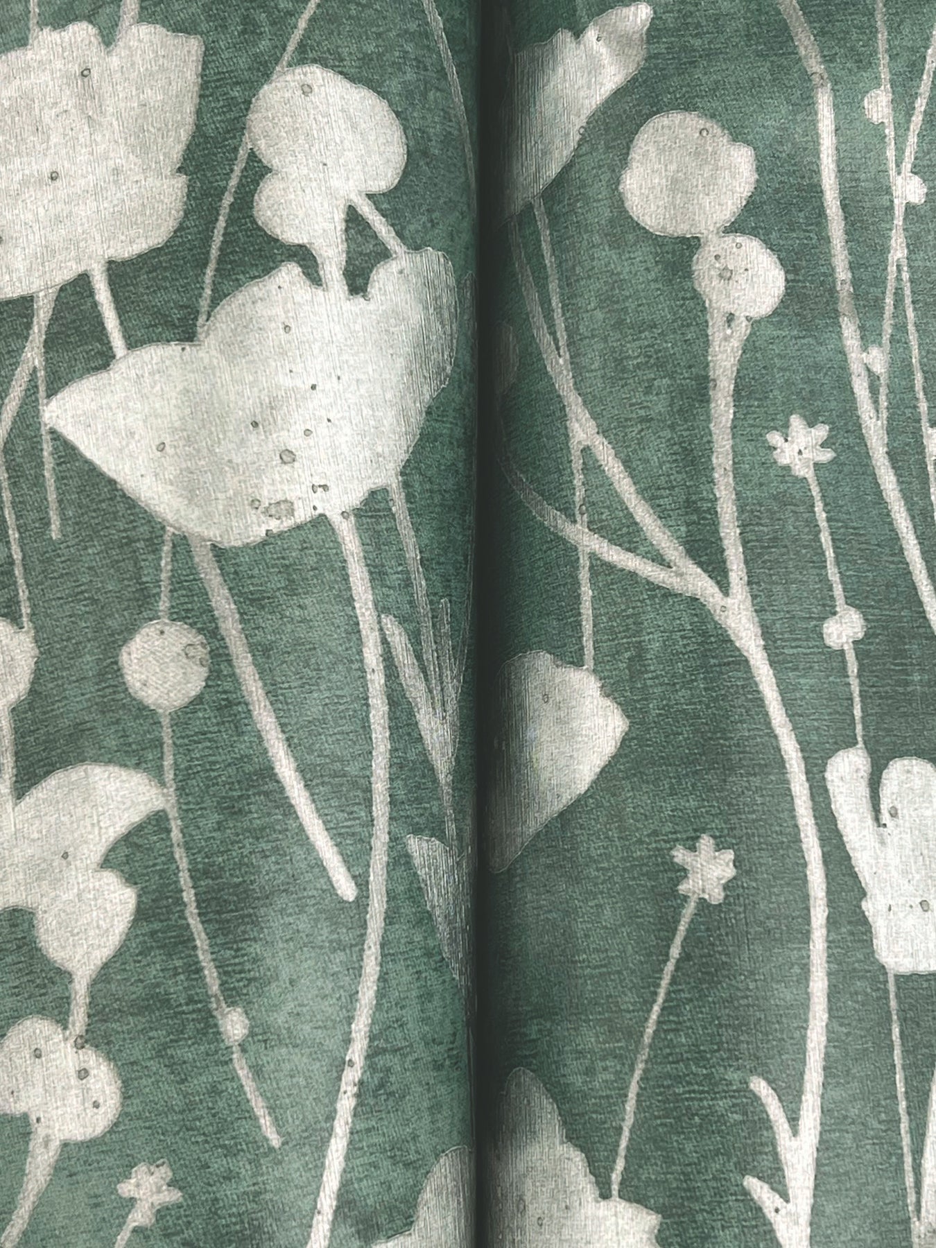 Shimmering Poppies - Green & Silver