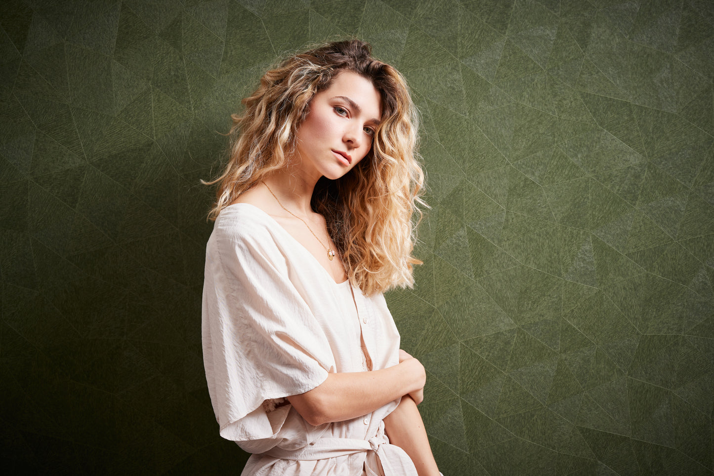 Discreet Triangle Pattern